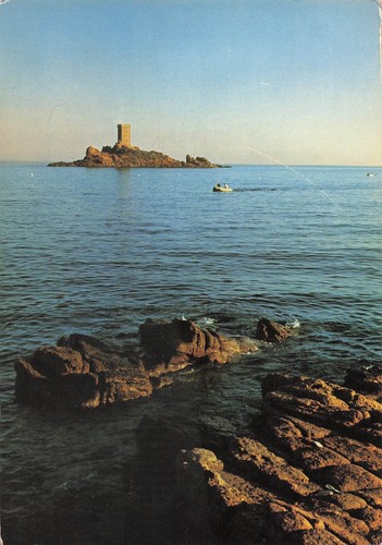 Dramont ile or et - ile,