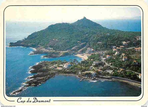 Carte postale le - -,