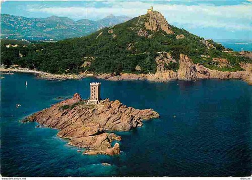 Carte postale le - -,