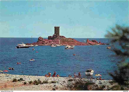 Carte postale le - 83,